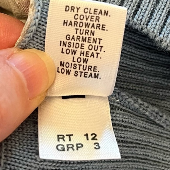 St. John Blue & Gray Striped Women's Silk Wool Sweater Oversized Size Small - Picture 13 of 14